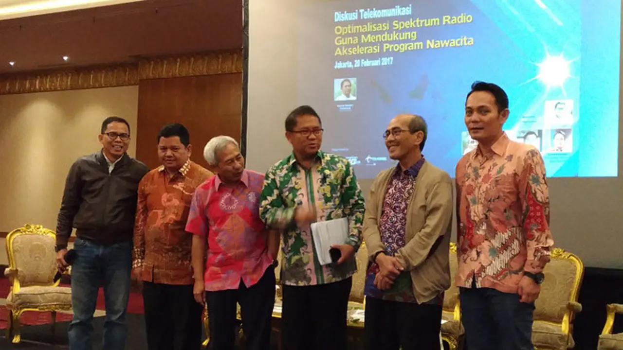 Pemerintah Umumkan Pemenang Tender 2,1 GHz dan 2,3 GHz Tahun Ini