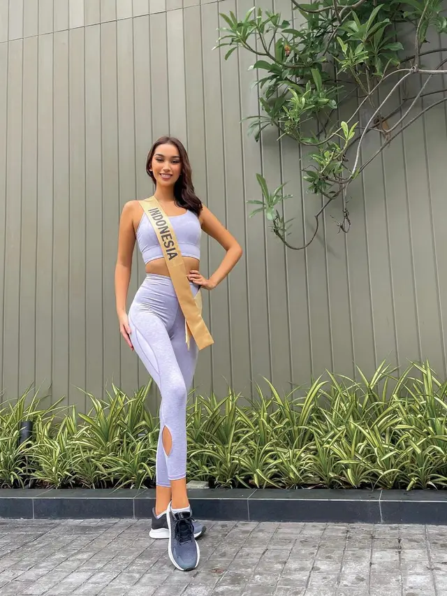 8 Potret Sophia Rogan di Phuket, Wakil Indonesia di Miss Grand International 2021
