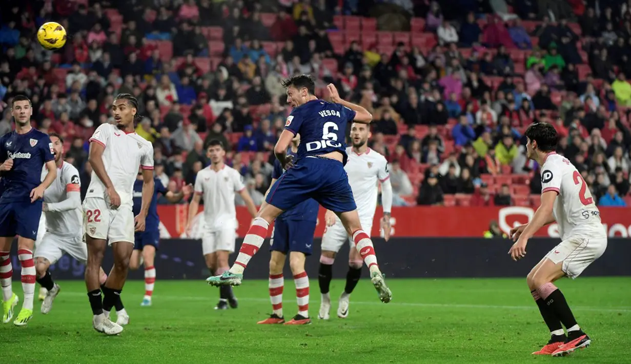 Sevilla kalah 0-2 saat menjamu Athletic Bilbao. (CRISTINA QUICLER/AFP)