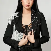 Tampilan Almira Yudhoyono di pemotretan terbaru. [@artikawhulandary]