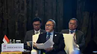 Menteri Perdagangan Zulkifli Hasan menjadi Ketua Delegasi Indonesia pada Pertemuan ke-22 Dewan Masyarakat Ekonomi ASEAN (ASEAN Economic Community Council/AECC) yang dipimpin Menteri Koordinator Bidang Perekonomian, Airlangga Hartarto, di Jakarta, Indonesia. (Dok. Kemendag)
