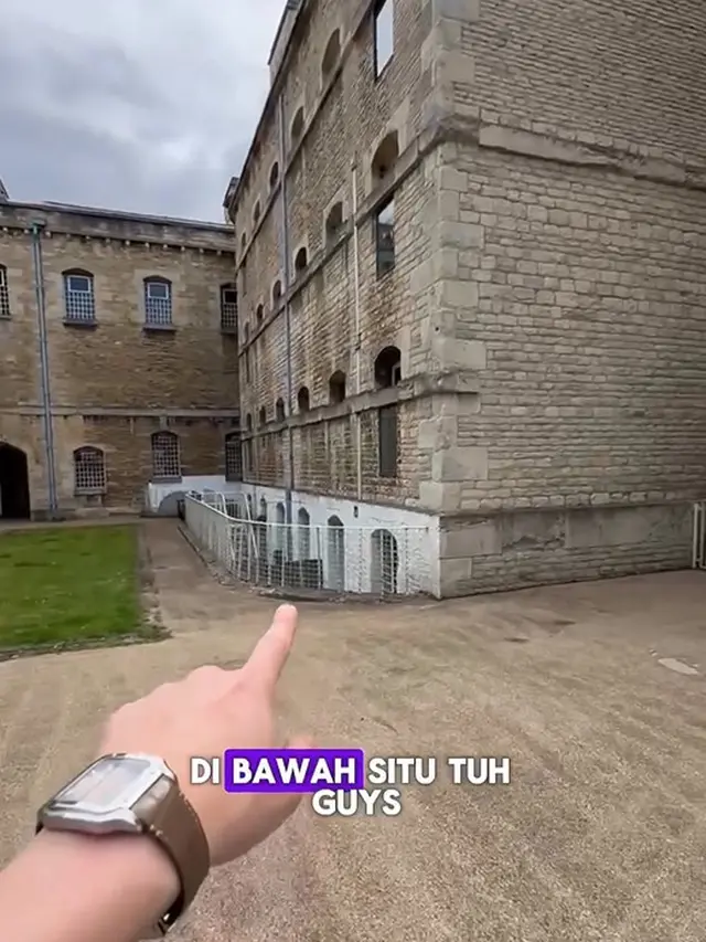 Verrell Bramasta menginap di hotel di Oxford (Instagram/bramastavrl)