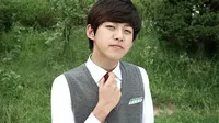 Dongho `UKISS` Mengundurkan Diri dari Dunia Hiburan?