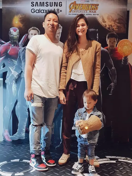 "Udah bikin janji sama bojo.. sesibuk apapun bjorka ntar lebaran harus bareng mulu,dia nya sibuk ga bisa pulang.. kita yg samperin, klo dia udah kawin dan harus lebaran ditempat mertua.." tulisnya. (Instagram/ringgoagus)