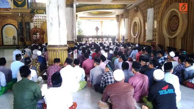 Wisata Religi di Madura