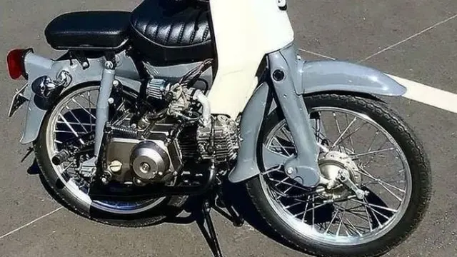 Potret Modifikasi Sepeda Motor Jadi Mini, Bikin Gagal Paham. (Sumber: Instagram/f*ckyourbikesucks)