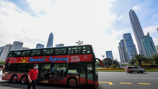 Serunya Keliling Kota Shenzhen dengan Bus Wisata