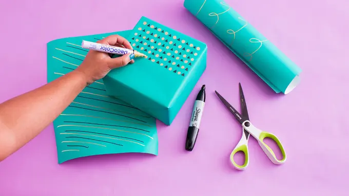 [Bintang] Tutorial Membungkus Kado Kurang dari 15 Detik! Buruan Simak!