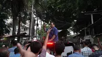 Warga Bantaran Rel Senen Terharu Dikunjungi Prabowo: Seumur Hidup di Sini, Baru Kali Ini Presiden Datang