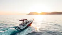 Funny boat jokes you should check out. (Photo: Ivan Ragozin/Unsplash)