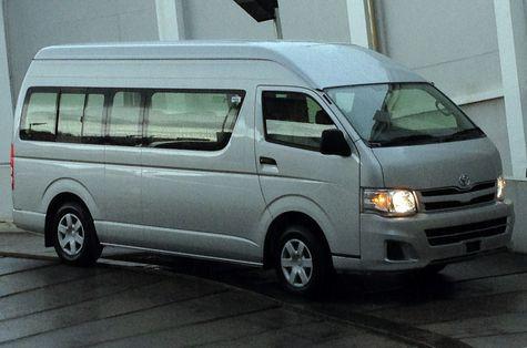Eksterior Toyota HiAce