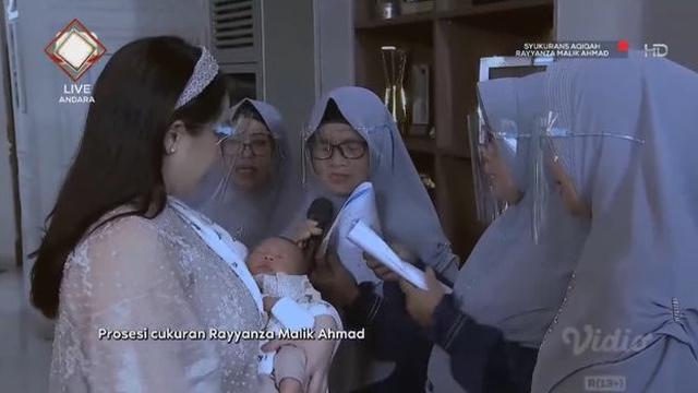 7 Momen Syukuran Akikah Anak Kedua Raffi Ahmad dan Nagita Slavina