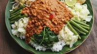 10 Rekomendasi Tempat Makan Pecel di Solo, Kuliner Ikonik Jawa 2026