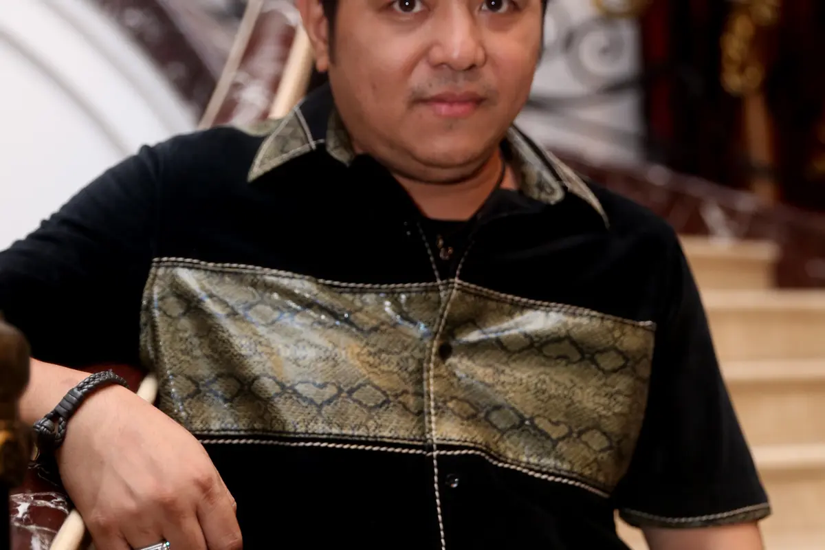 [Bintang] Steven Rumangkang