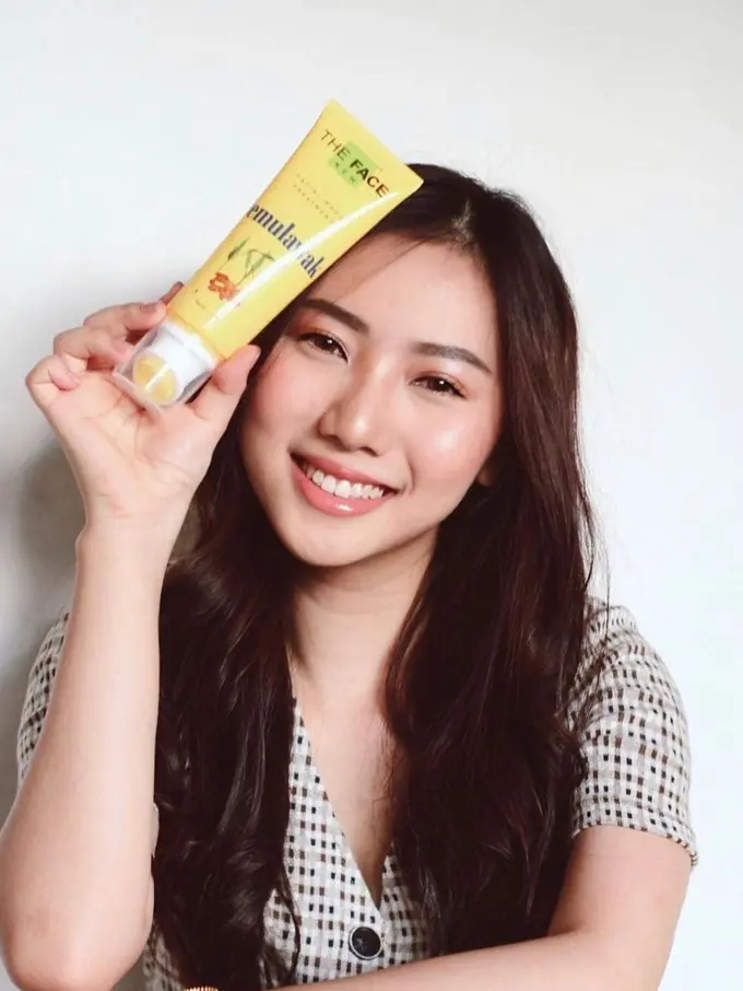 Memilih Produk Kecantikan yang Aman/Cressindo