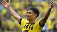 Liga Champions 2022/2023 telah menobatkan Manchester City sebagai kampiun setelah mengalahkan Inter Milan dengan skor tipis 1-0 pada laga final di Ataturk Olympic Stadium, Istanbul (10/6/2023). Selama musim 20222/2023, Liga Champions juga menjadi saksi munculnya beberapa pemian muda potensial bersama klubnya masing-masing. Seperti 5 pemain muda berikut yang tercatat sebagai pencetak gol termuda di ajang Liga Champions musim ini. Siapa saja? Berikut daftar kelimanya. (AFP/Ina Fassbender)