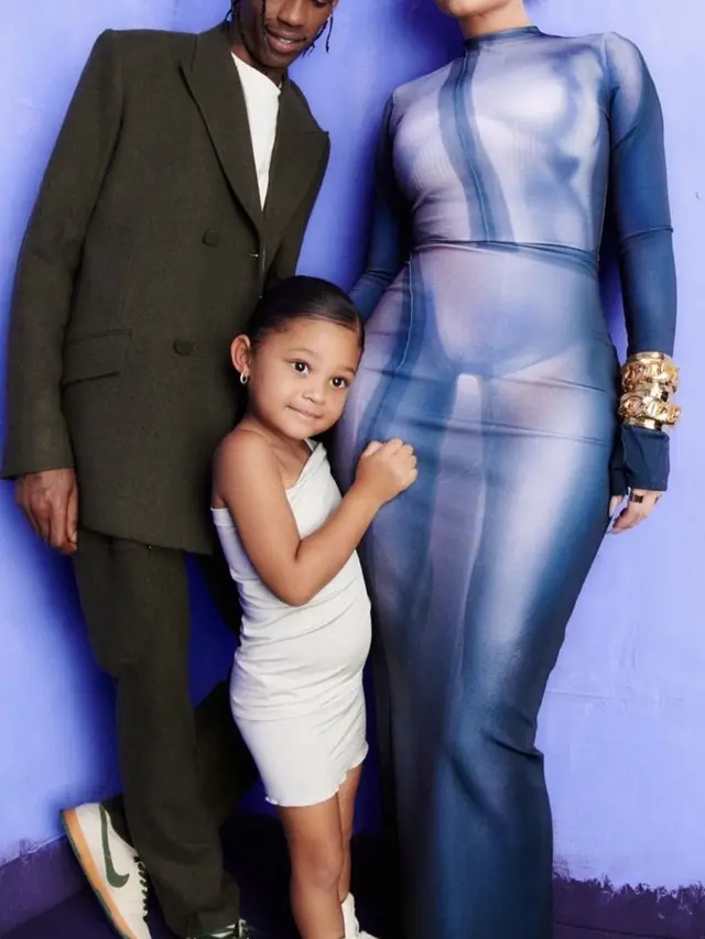 Tampilan Terbaru Stromi Webster Anak Kylie Jenner, credit: Instagram @kyliejenner