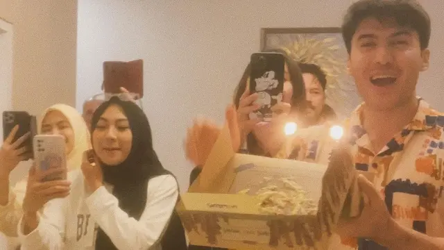 6 Momen Ulang Tahun Yasmin Napper ke-18, Dirayakan di Lokasi Syuting LSTS