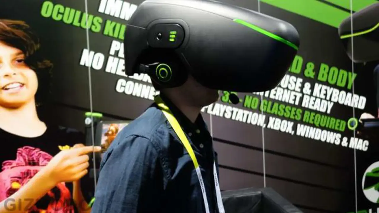 Headset Virtual Reality Baru Unjuk Kebolehan di CES 2015