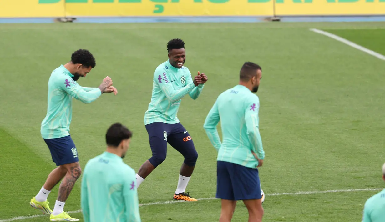 Pertandingan antara Spanyol vs Brasil ini akan berlangsung Rabu, 27 Maret 2024, jam 03:30 WIB (dini hari). (Pierre-Philippe MARCOU/AFP)