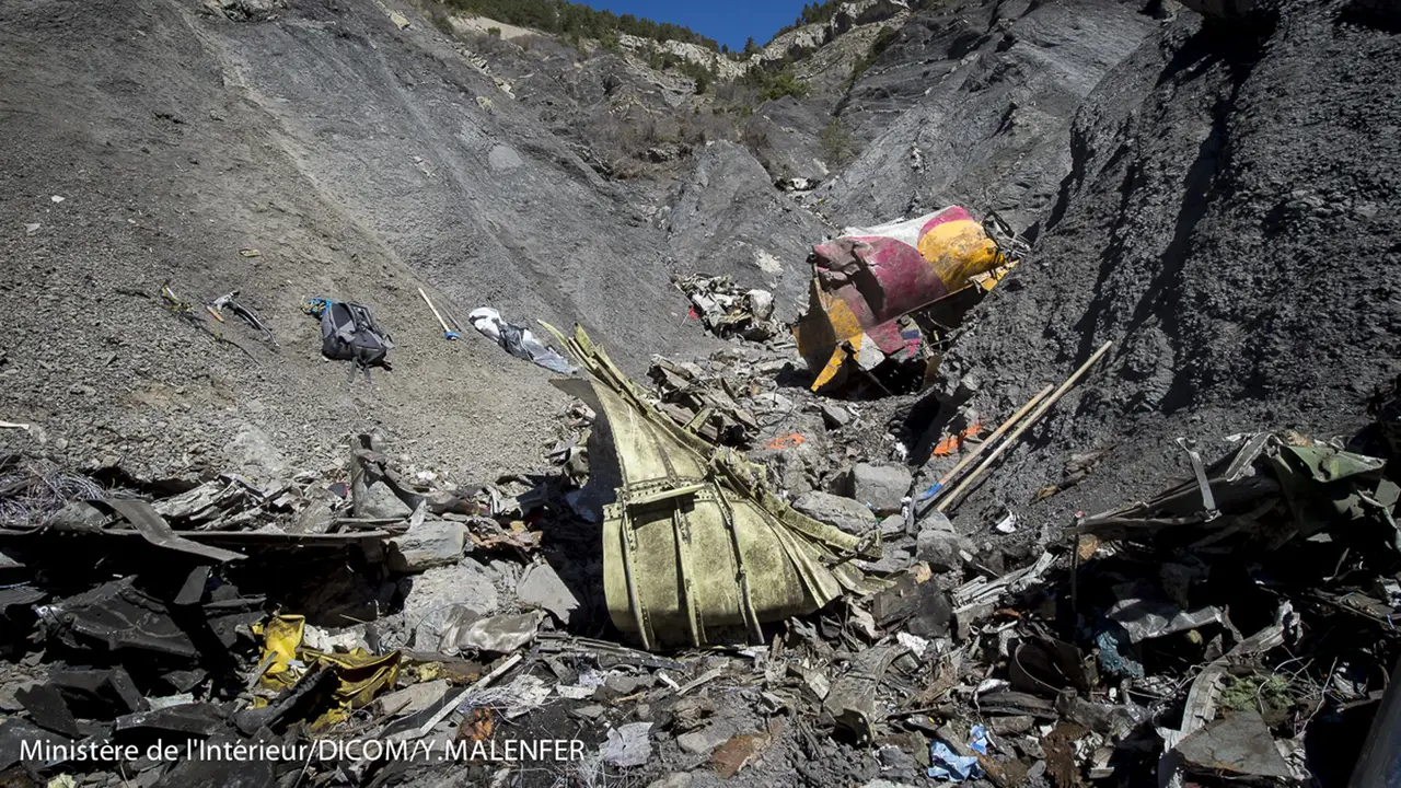 Evakuasi Bagian Tubuh Germanwings dari Alpen Rampung