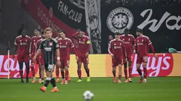 Bertandang ke markas Eintracht Frankfurt, The Reds tampil menggila. Sempat tertinggal lebih dulu, Liverpool berhasil membalik keadaan sekaligus membungkam tuan rumah, Eintracht Frankfurt, dengan skor 5-1. (Kirill KUDRYAVTSEV/AFP)