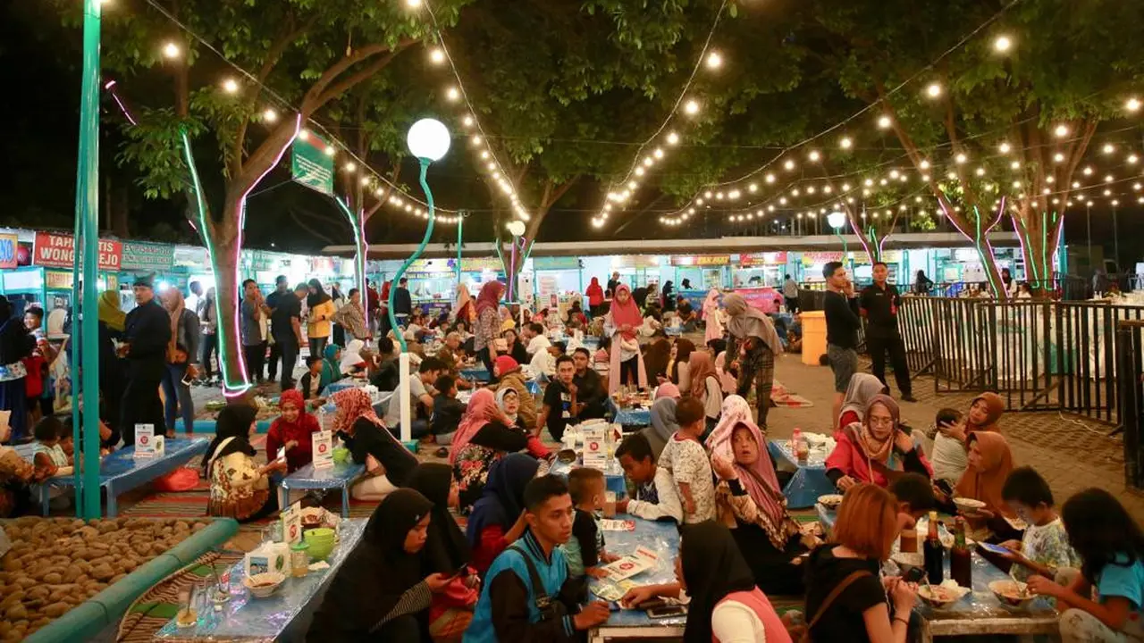 Banyuwangi Luncurkan Sentra Kuliner Pintar, Pedagangnya Difasilitasi Kompor Induksi