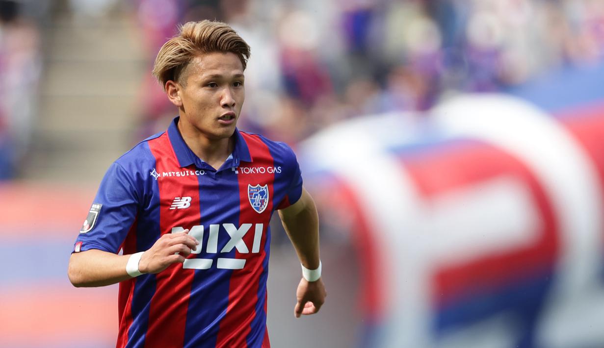 Berbanding terbalik dengan Marinos, FC Tokyo sedang memiliki PR besar di lini belakang mereka. Skuad asuhan Albert Puig tercatat mengalami 11 kali kebobolan dalam 5 laga terakhir. Untung bagi mereka, kini Kuryu Matsuki sudah bisa kembali bermain, wonderkid 20 tahun yang merupakan kapten timnas U-20 Jepang di Piala Dunia U-20 2023 di Argentina. (Dok. J League)