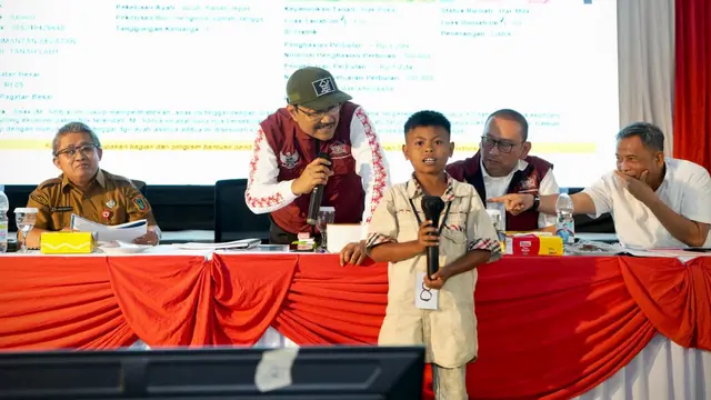 Air Mata Haru di Banjarbaru, Anggun dan Aditya Akhirnya Bisa Sekolah Lagi Berkat Sekolah Rakyat