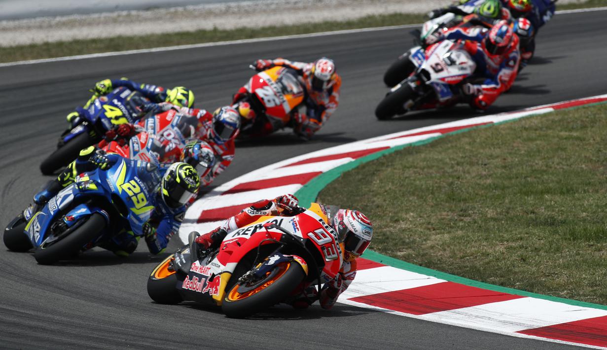 FOTO Lorenzo Juarai MotoGP Catalunya Rossi Finish Ketiga MotoGP