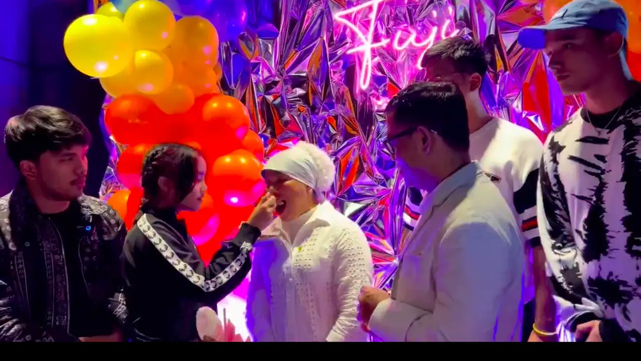 Pesan Haru Ibunda di Hari Ulang Tahun Fuji ke-20: Jangan Sedih Lagi, Bibi Andriansyah dan Vanessa Angel Pasti Bangga Sekarang
