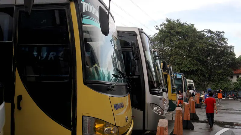 Jelang Natal, Terminal Kampung Rambutan Siapkan Puluhan Bus