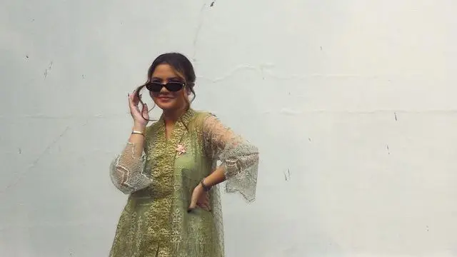 Inspirasi Kebaya untuk Outfit Natal