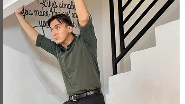 Rendy Kjaernett, bintang FTV yang disebut selingkuh dengan Syahnaz Sadiqah oleh sang istri (Foto: instagram rendykjaernett1)
