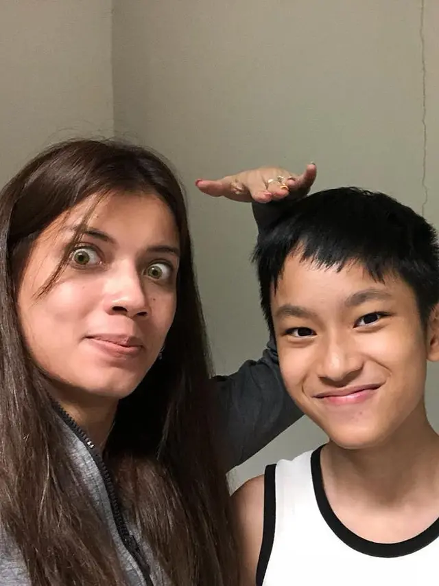 [Fimela] Sabrina Chairunnisa - Azka