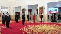 Presiden Jokowi melantik 6 menteri dan 5 wakil menteri di Istana. (Youtube Sekretaris Presiden)