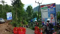 Akses jalan ke lokasi longsor Cisolok, Sukabumi (Liputan6.com/Ady Anugrahadi)