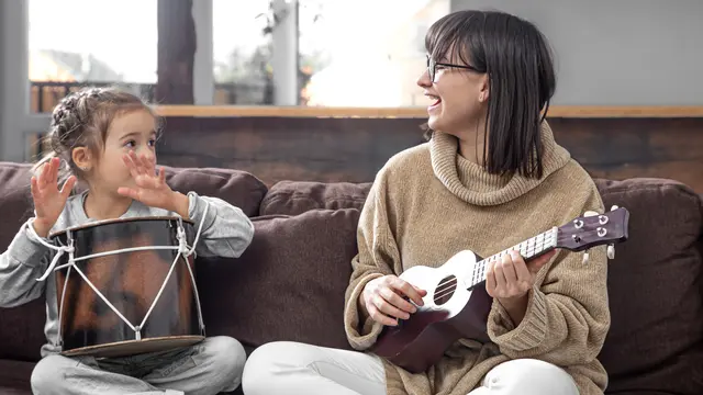 5 Manfaat Musik Tradisional Untuk Tumbuh Kembang Anak (photo by freepik.com)