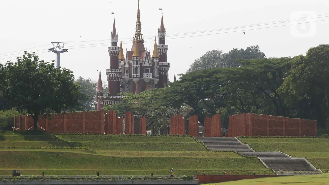 Melihat Proses Revitalisasi Taman Mini Indonesia Indah (TMII)