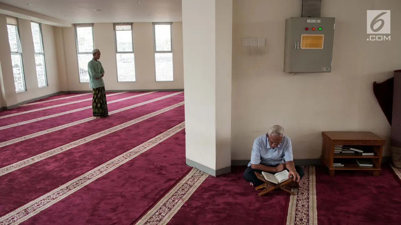 Ini Masjid Jamie Darussalam Karya Arsitek Ridwan Kamil