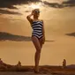 Margot Robbie pakai baju renang ikonis di trailer baru film Barbie. (dok. tangkapan layar YouTube Warner Bros. Australia)