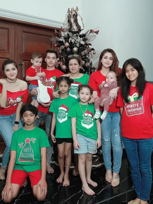 6 Potret Kedekatan Celine Evangelista dan Marissa Brigitta, Adik Kakak