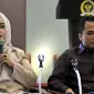 Anggota DPD RI yang juga Ketua Gerakan Nasional Anti Miras (Genam) Hj. Fahira Idris (kiri) menjadi narasumber saat diskusi membahas mengenai RUU Minuman Beralkohol, Jakarta, Selasa (10/11/2015). (Liputan6.com/JohanTallo)