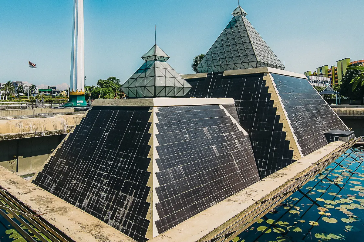 6 Destinasi Bersejarah di Surabaya, Dijuluki Kota Pahlawan
