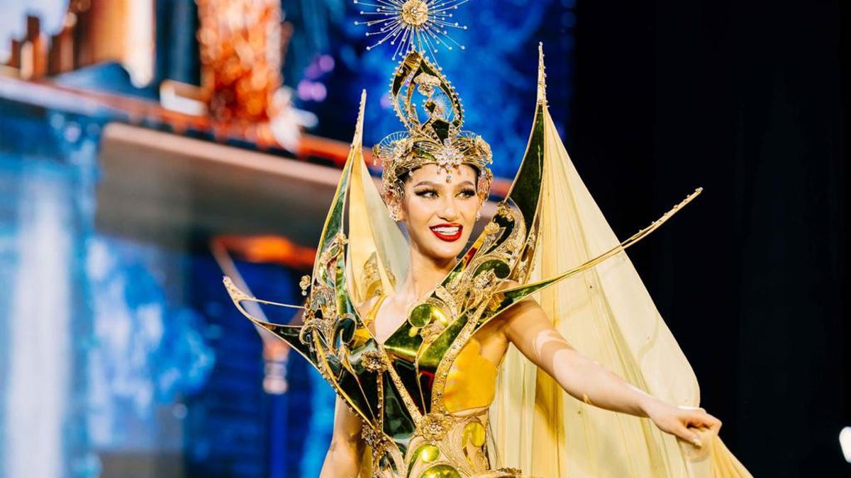 Ritassya Wellgreat Tampil Memukau di Miss Grand International 2023 ...