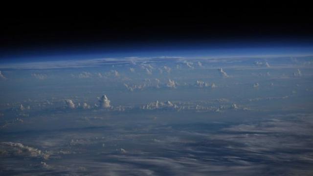 Manusia Salju Raksasa