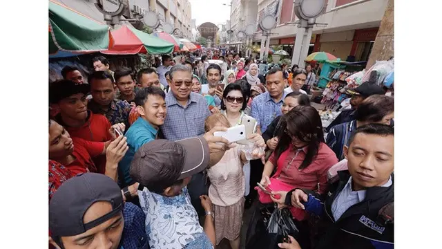 7 Momen Kenangan Ani Yudhoyono Saat Terjun ke Masyarakat