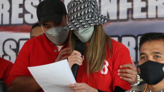 BNN Keluarkan Surat Rehabilitasi Nia Ramadhani dan Ardi Bakrie - Vimarsana News