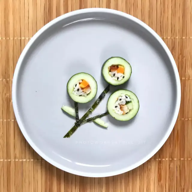 Resep sushi timun. (dok. Cookpad @frielinggasit)