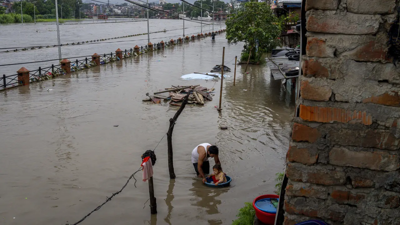 Hujan Monsun Sebabkan Banjir di Ibu Kota Nepal